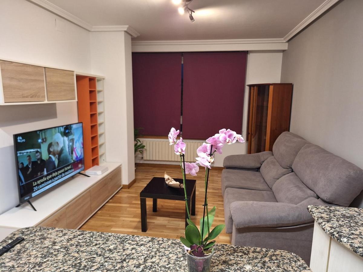 Piso Millenium Apartment Ourense Ngoại thất bức ảnh